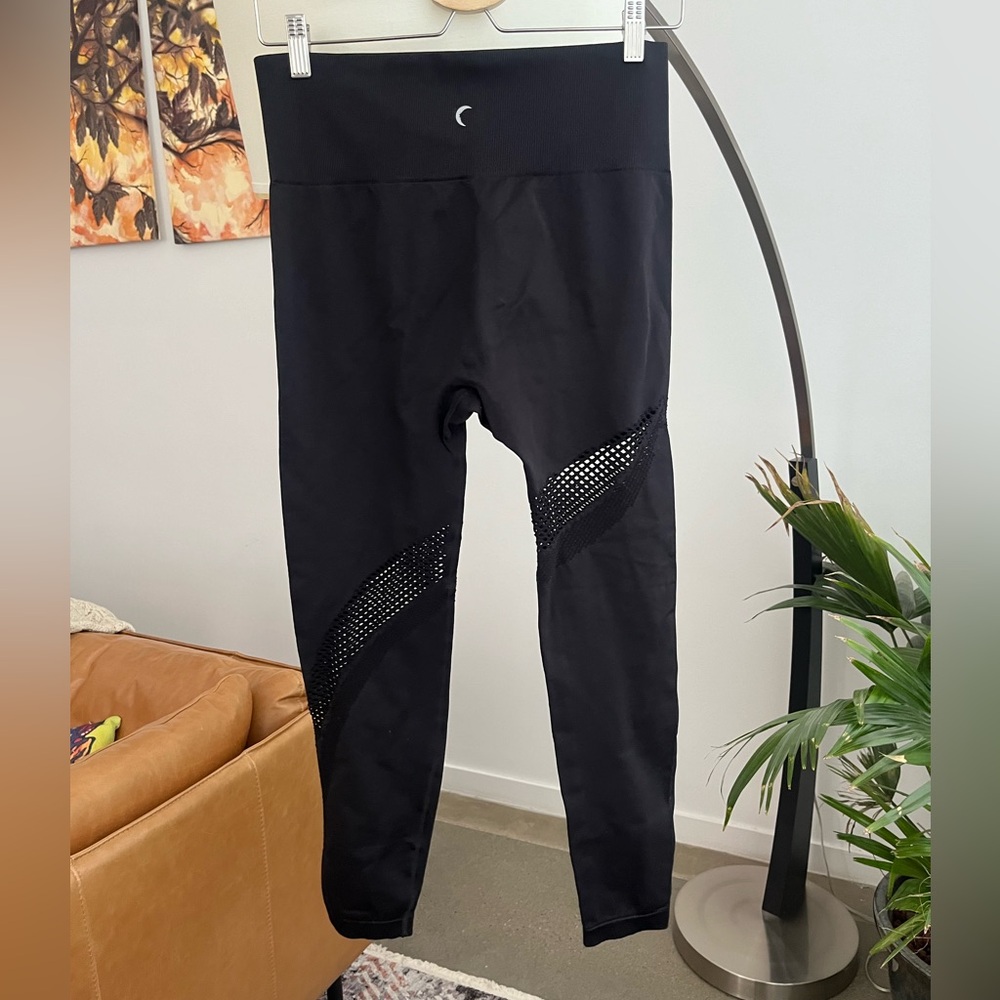 Zyia Black Angle Performance High Rise Tight - Picture 5 of 6